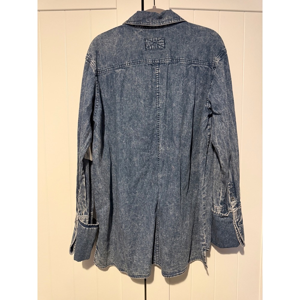 Free People We The Free Acid Wash Denim Pintuck Tunic Top Blue Small NWT - Picture 6 of 6